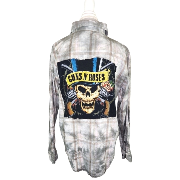 VTG Modern Culture Green Button Up Shirt "Guns n Roses" Graphic Back Size Large - Picture 1 of 10